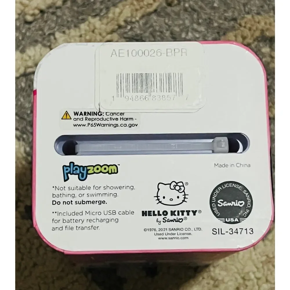 NIB❤️Hello kitty playzoom2 Smartwatch